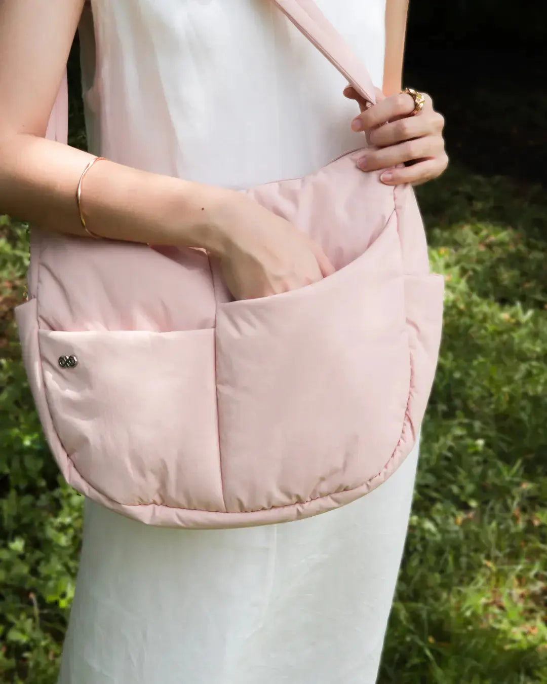 SIGNATURE POCKET CROSSBODY BAG IN POSH BLOOM TSL Singapore