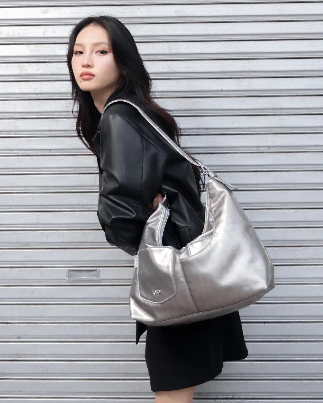 SIGNATURE POCKET LEATHER HOBO BAG IN NICKEL TSL Singapore