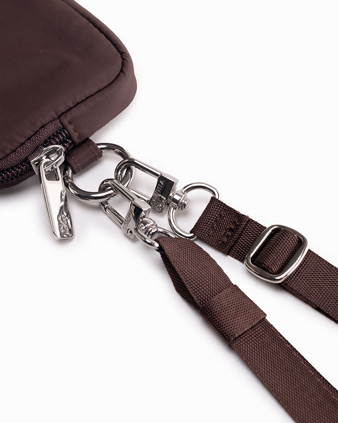 CARDHOLDER LANYARD IN TRUFFLE