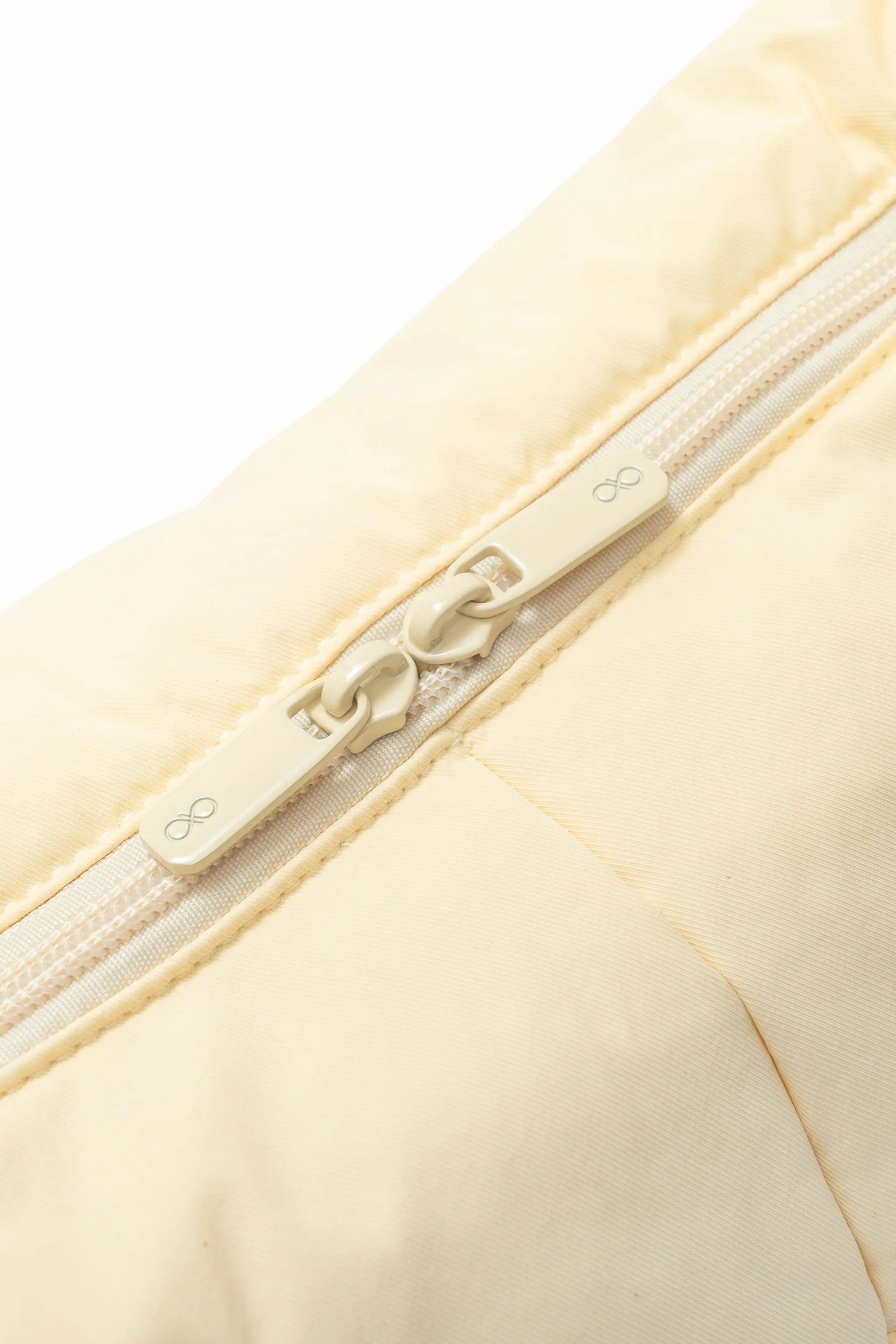 SIGNATURE POCKET CROSSBODY BAG 2.0 IN POSH MELLOW