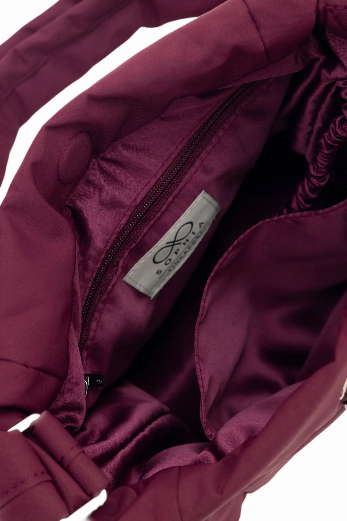 MINI COSY LUXE BUCKET BAG IN WINE