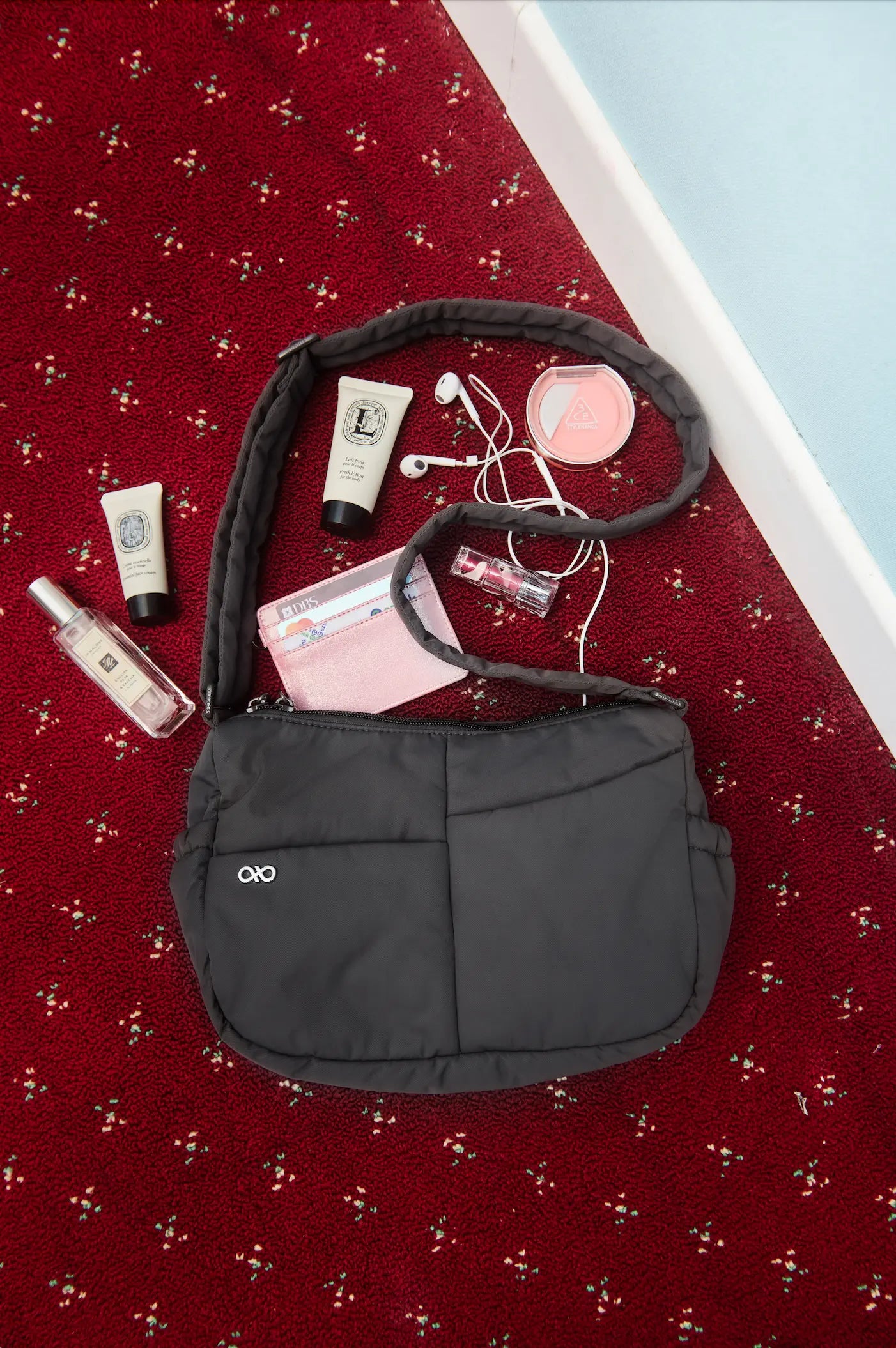 MINI SIGNATURE POCKET CROSSBODY BAG IN POSH STORM