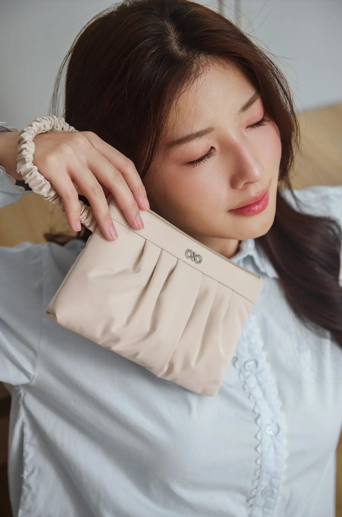 THE DAILY WRISTLET IN OAT