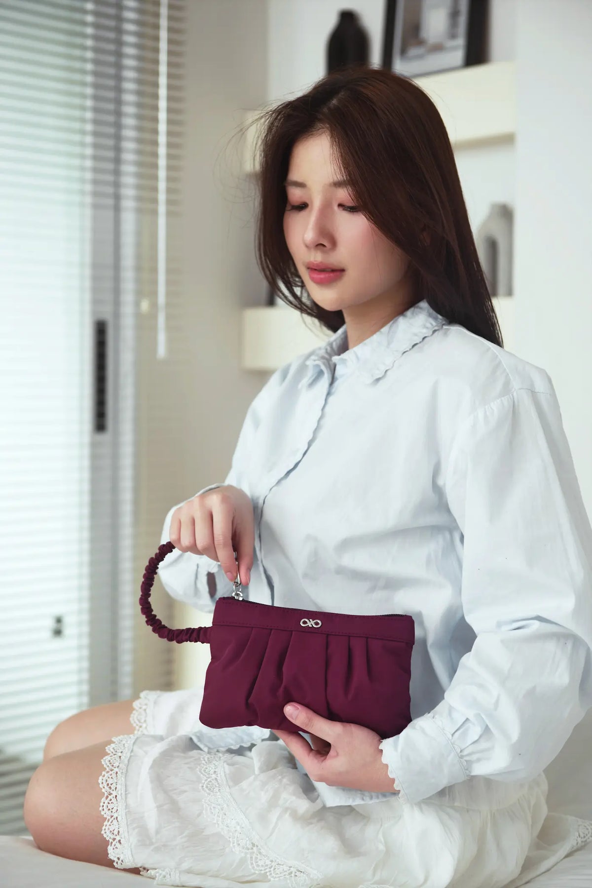 THE DAILY WRISTLET IN WINE