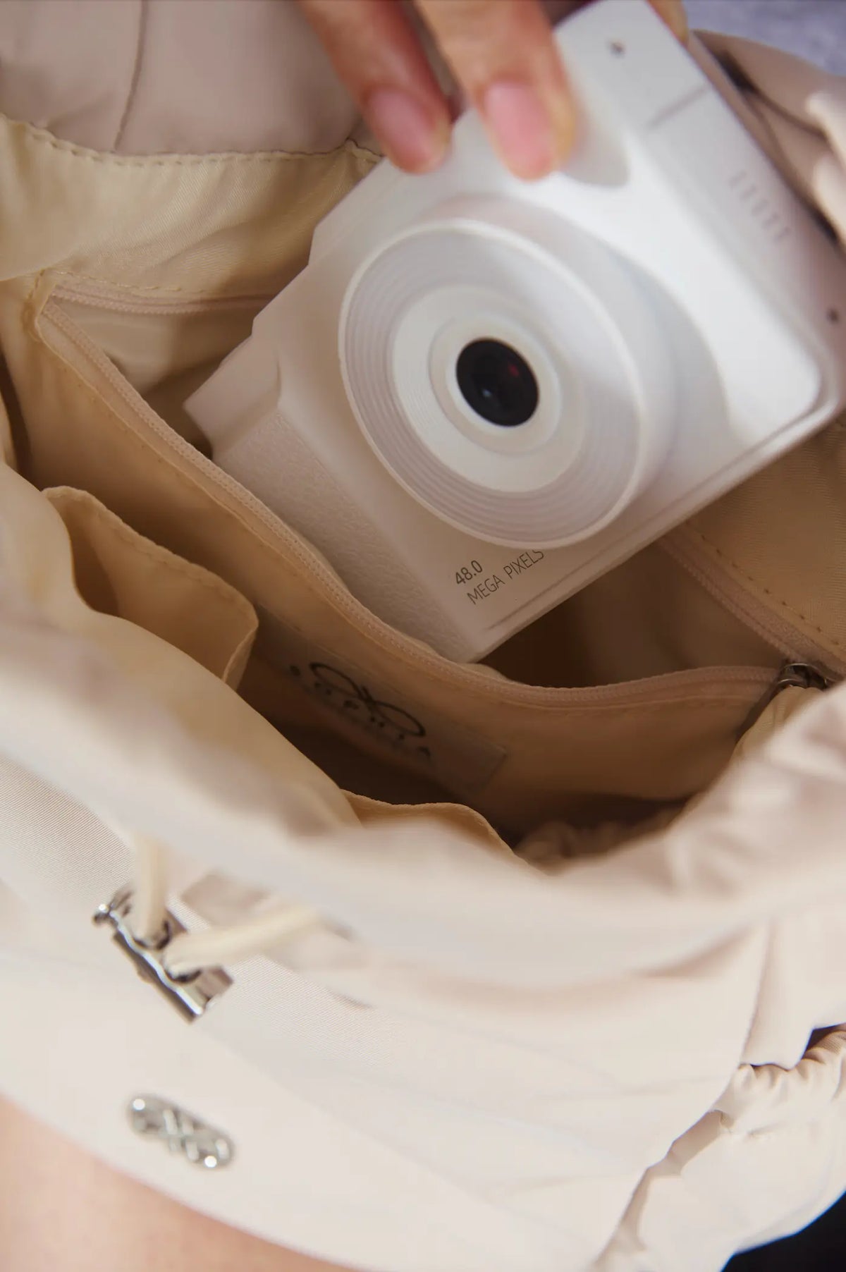 MINI COSY LUXE BUCKET BAG IN OAT