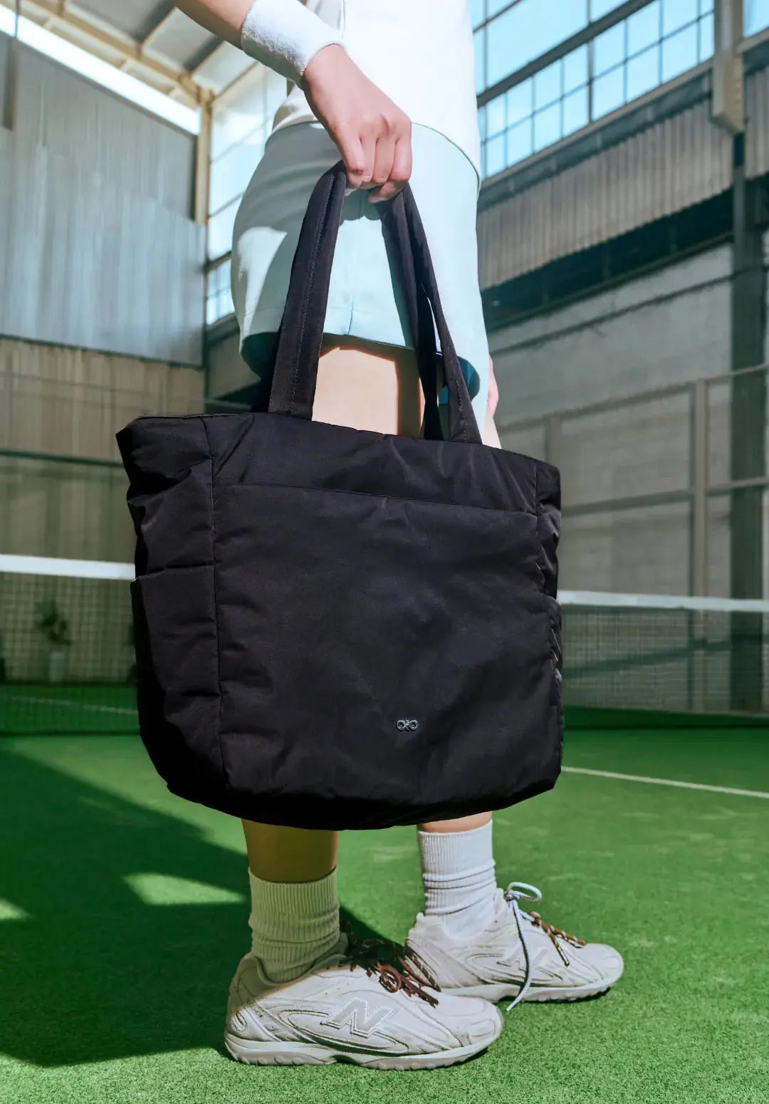 POSH TOTE BAG 2.0 IN JET BLACK 
