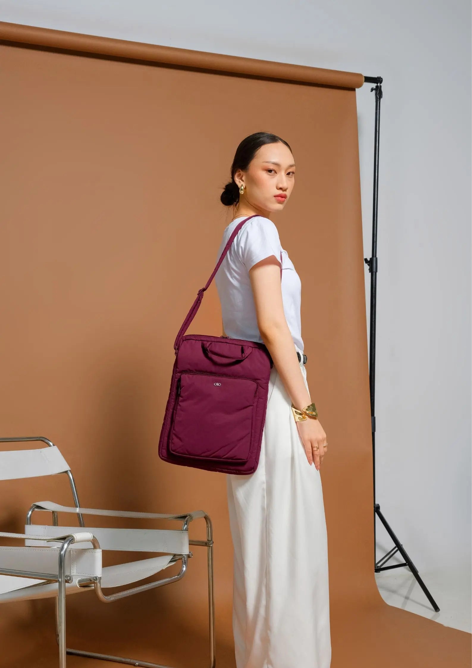 POSH LAPTOP BAG IN WINE The Sophia Label