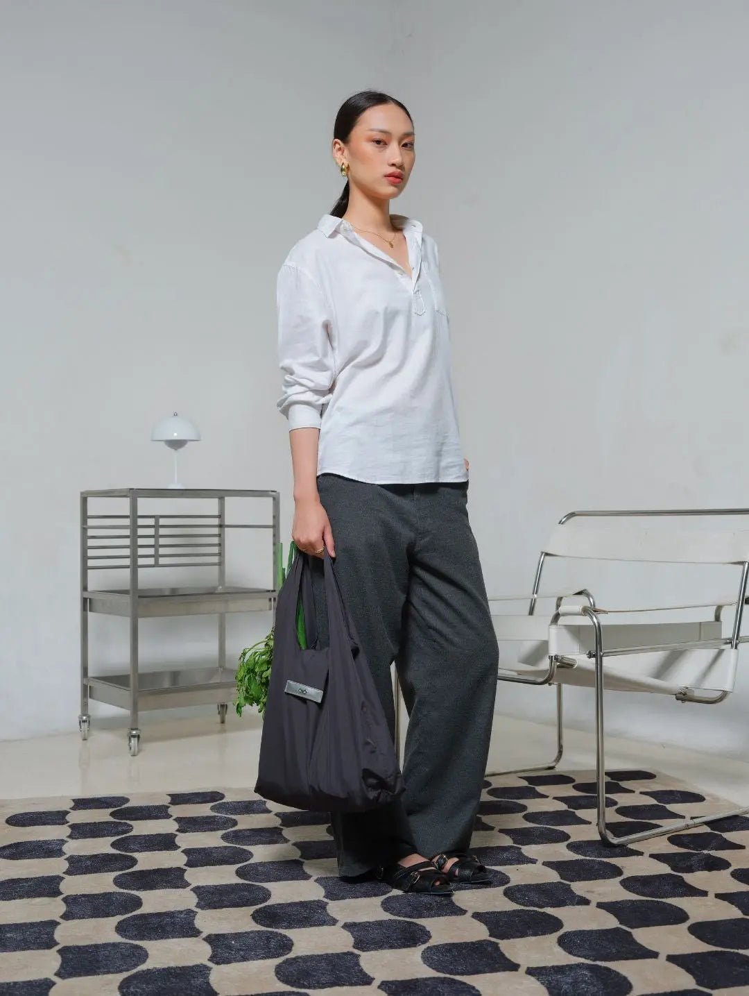 ROLLIE BAG IN SESAME The Sophia Label