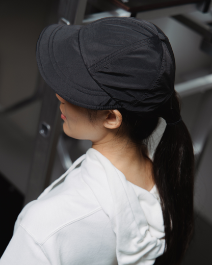 SUN CAP IN JET BLACK