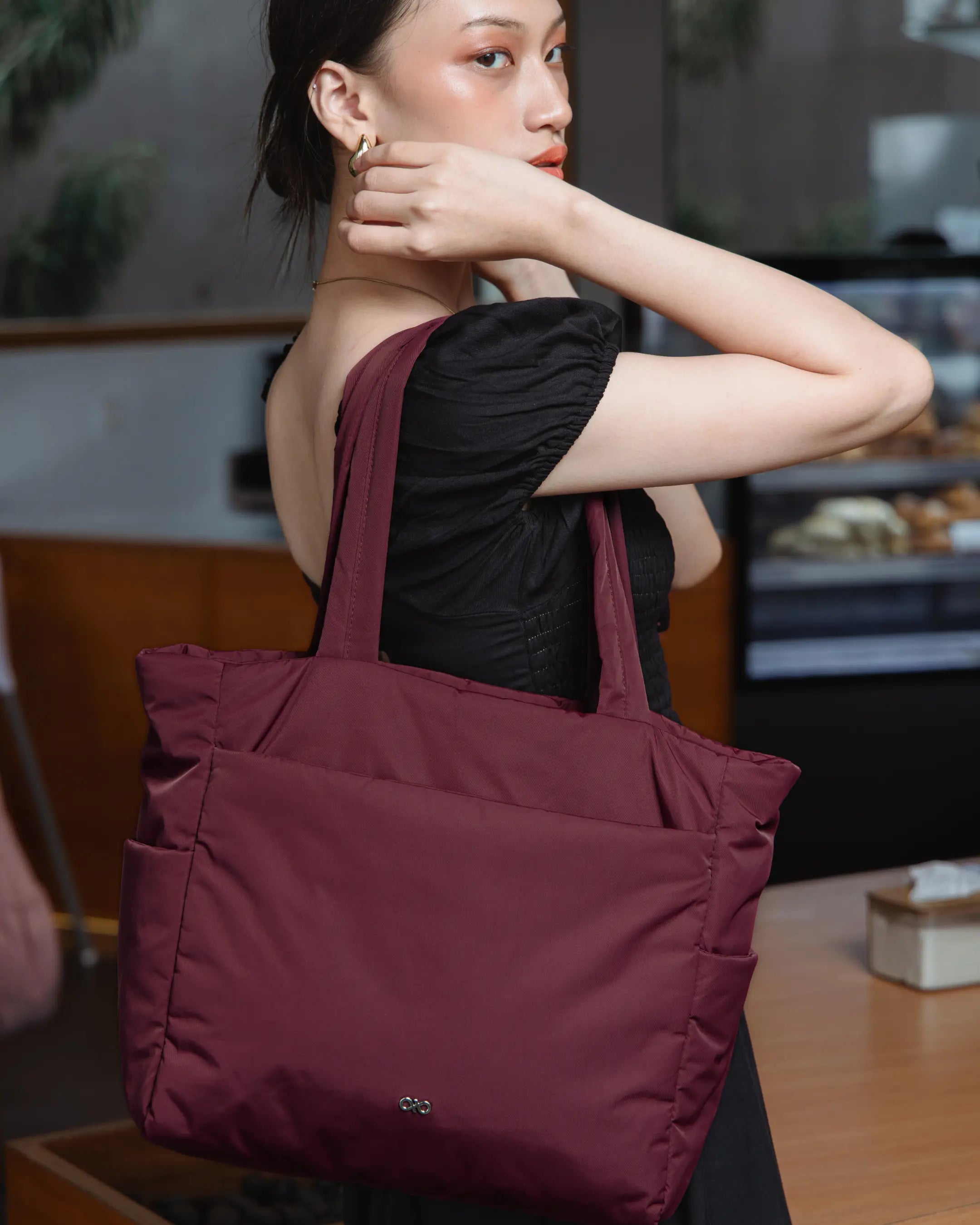 POSH TOTE BAG IN WINE TSL Singapore