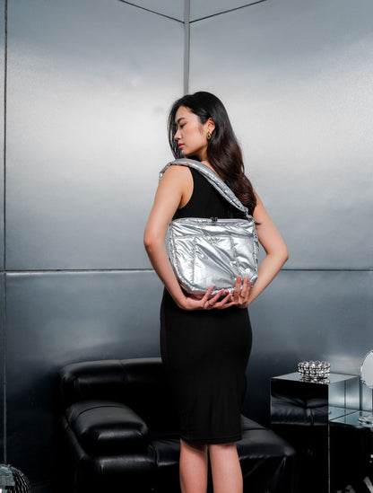 GLAM PUFFY CROSSBODY BAG IN CHROME