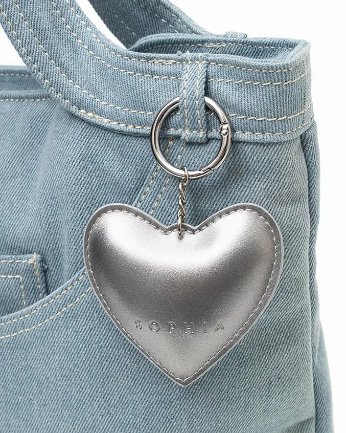 SIGNATURE POCKET DENIM TOTE BAG IN MID WASH DENIM TSL Singapore