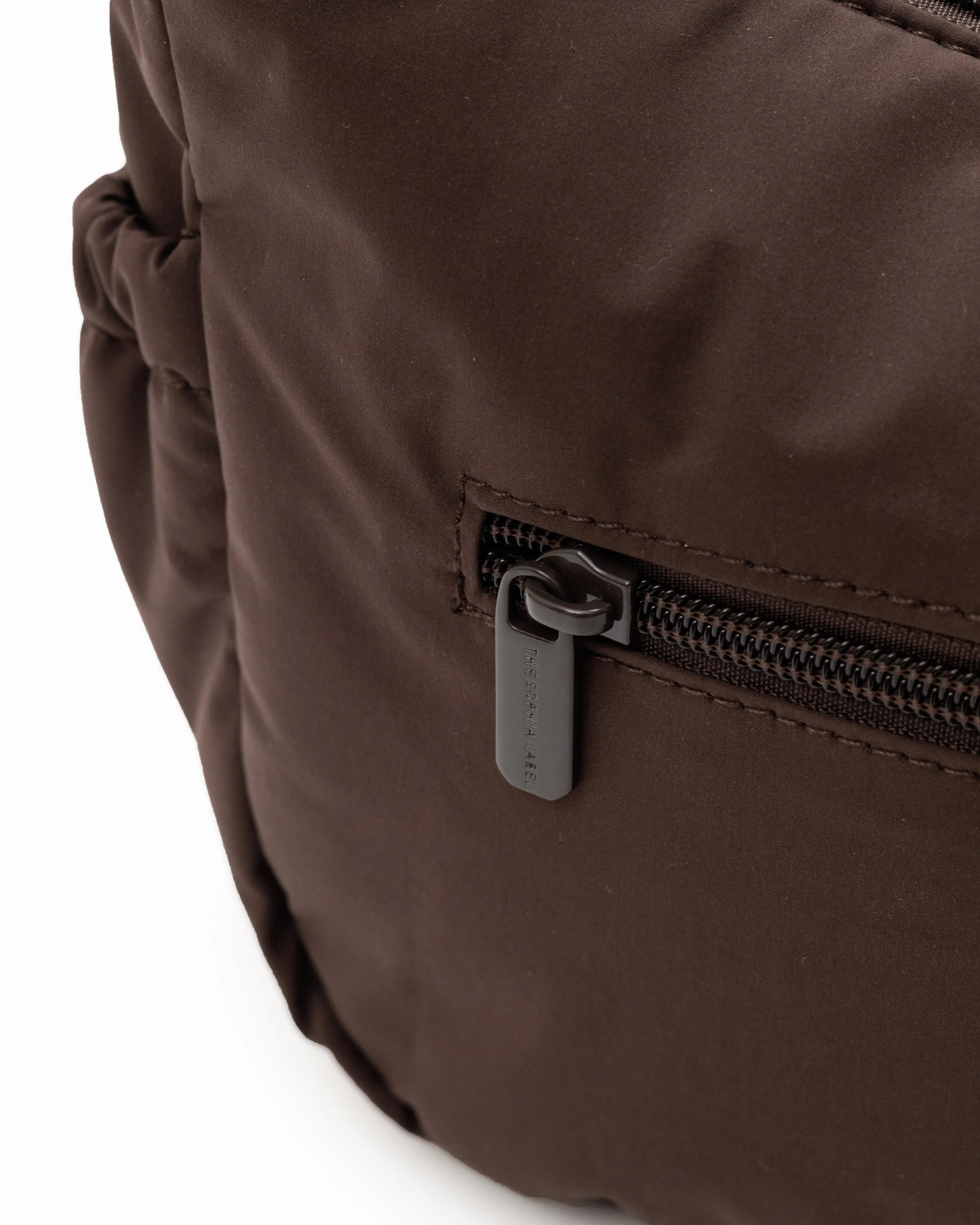 MINI SIGNATURE POCKET CROSSBODY BAG IN COSY LUXE CACAO 