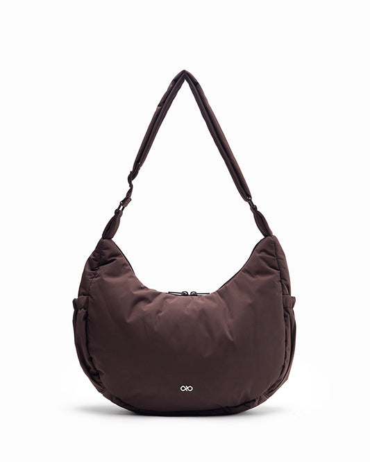 L POSH CRESCENT BAG IN CHOCO