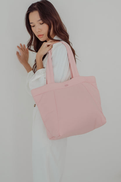 COSY PUFFY TOTE BAG IN PEONY