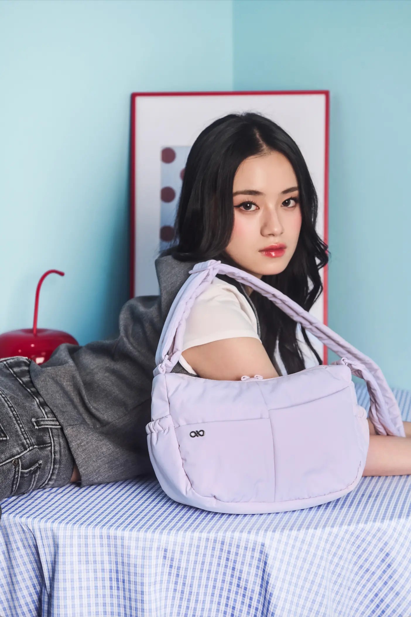 MINI SIGNATURE POCKET CROSSBODY BAG IN COSY BERRY 
