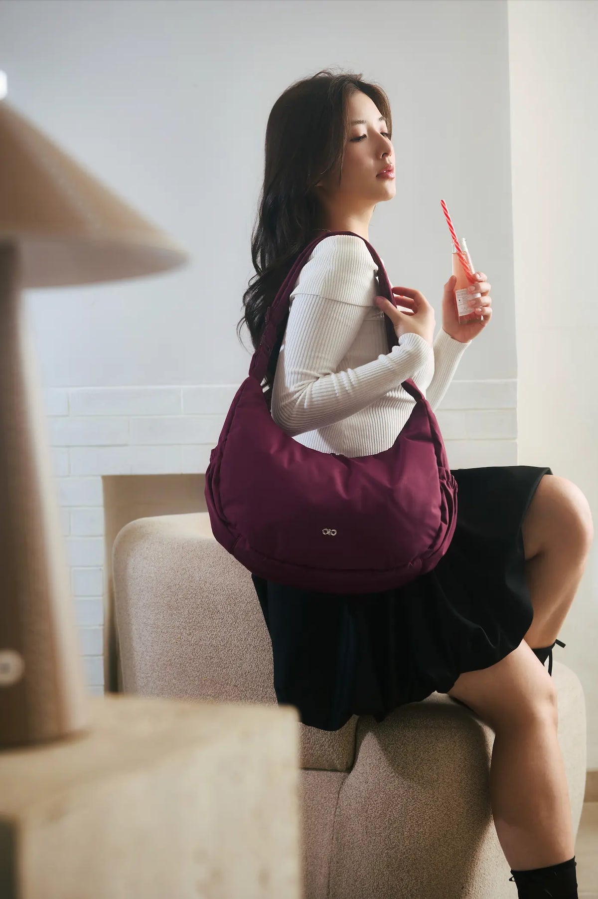 COSY LUXE L CRESCENT BAG 2.0 IN WINE 