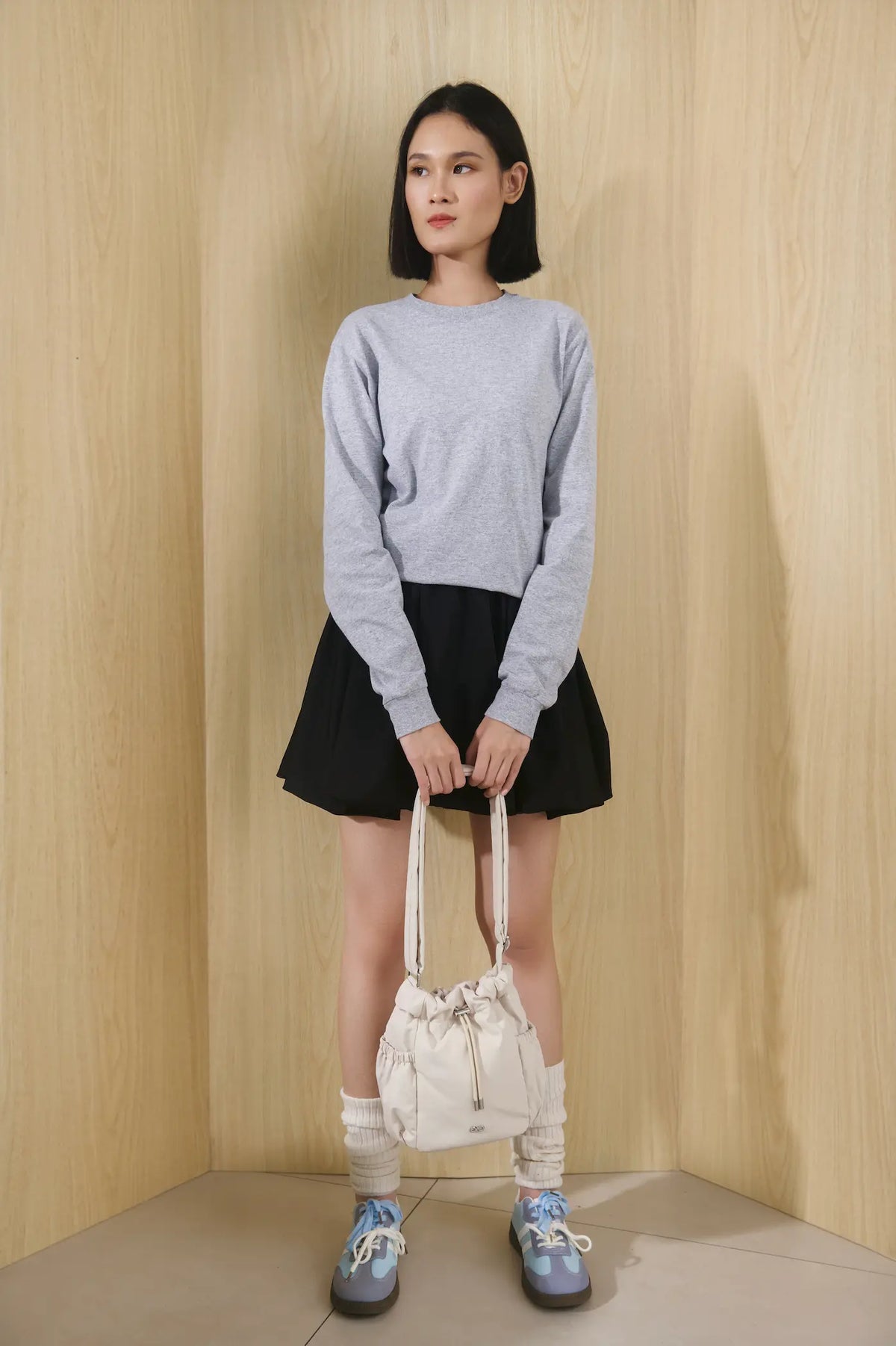 MINI COSY LUXE BUCKET BAG IN OAT 